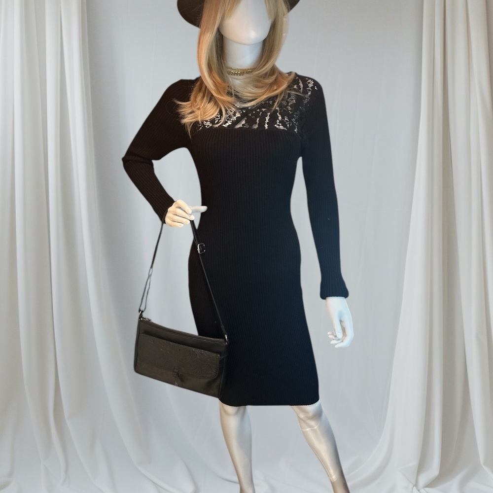 THE SAK LEATHER CROSSBODY - Picture 13 of 13